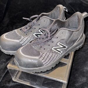 New Balance Mens Composite Toe Speedware Shoes